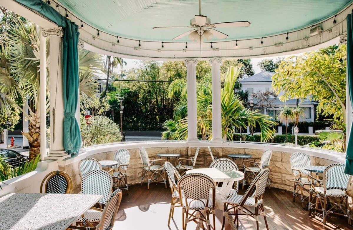Deluxe King With Balcony - At James House With Parking! Key West Eksteriør billede